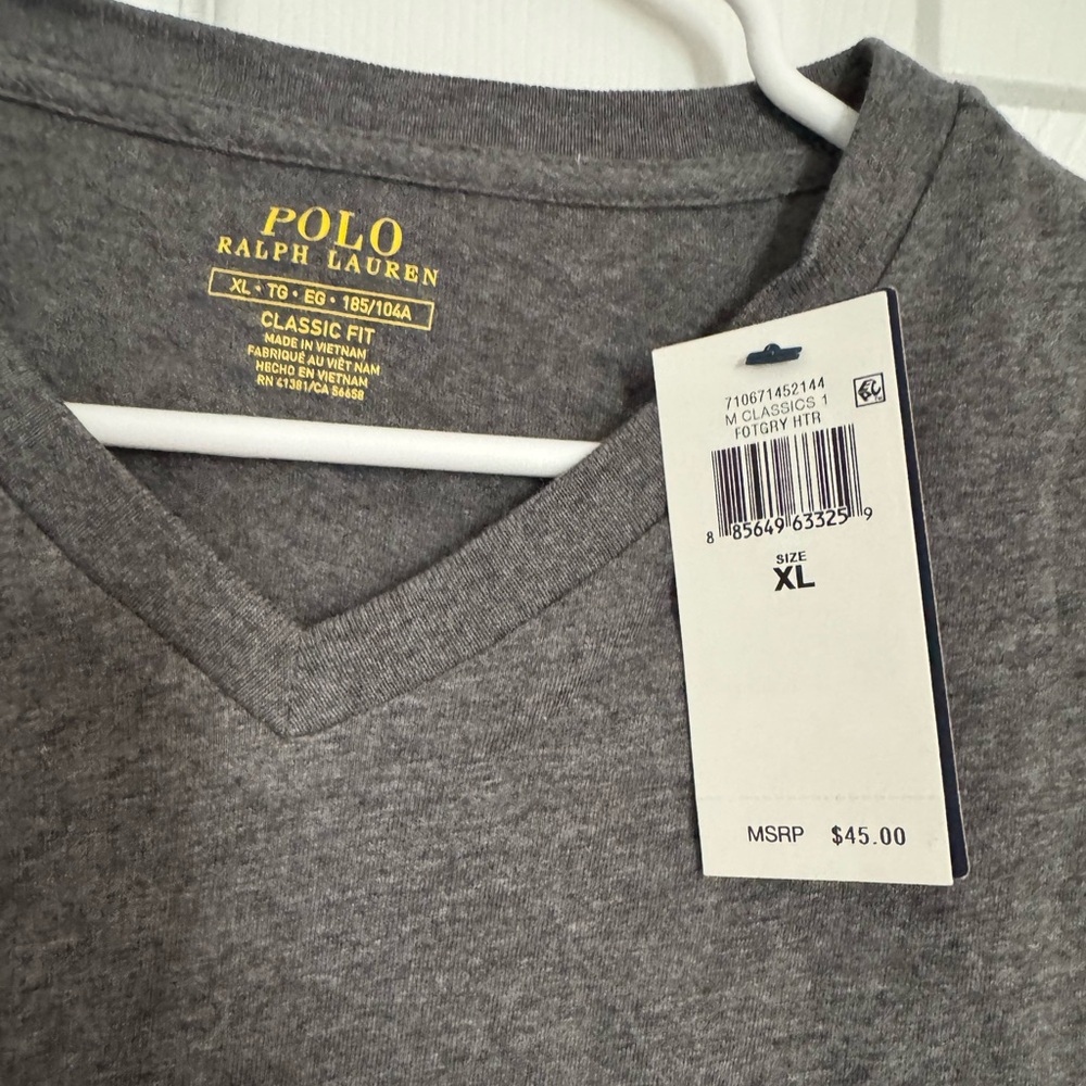 Men’s ralph Lauren’s classic fit t-shirt V neck